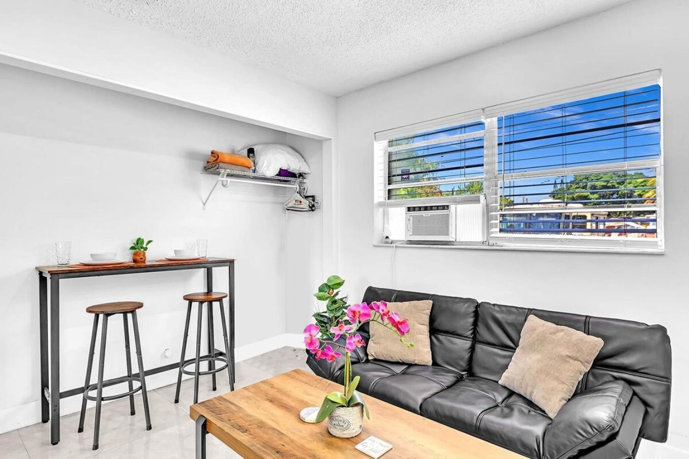 New 2 Bed Studio Close To Beach & Casino Ha04 Hollywood Eksteriør billede