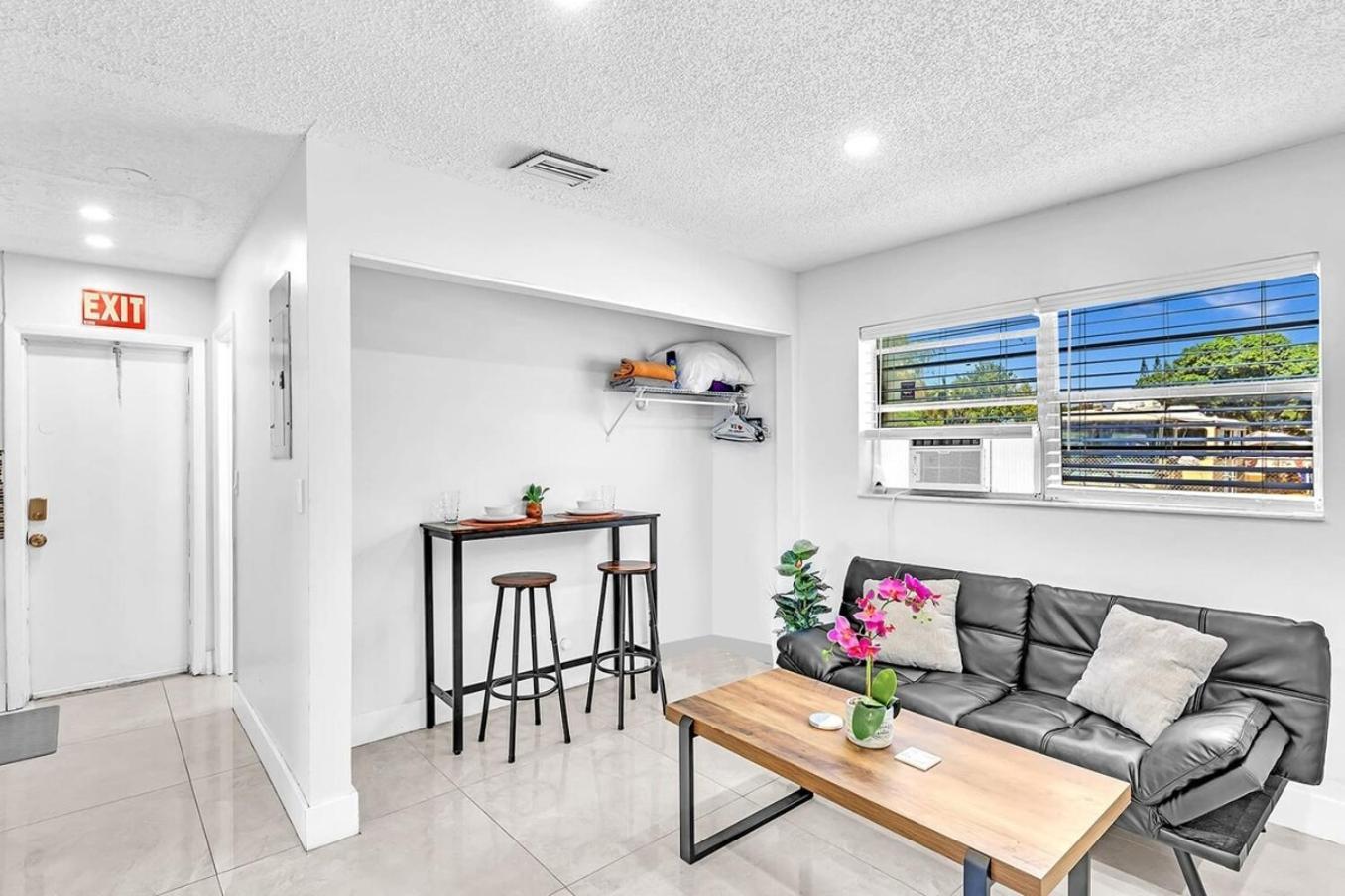 New 2 Bed Studio Close To Beach & Casino Ha04 Hollywood Eksteriør billede